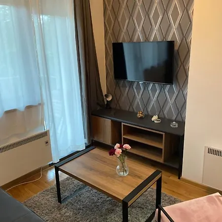 Istra_28 Titova * Zlatibor